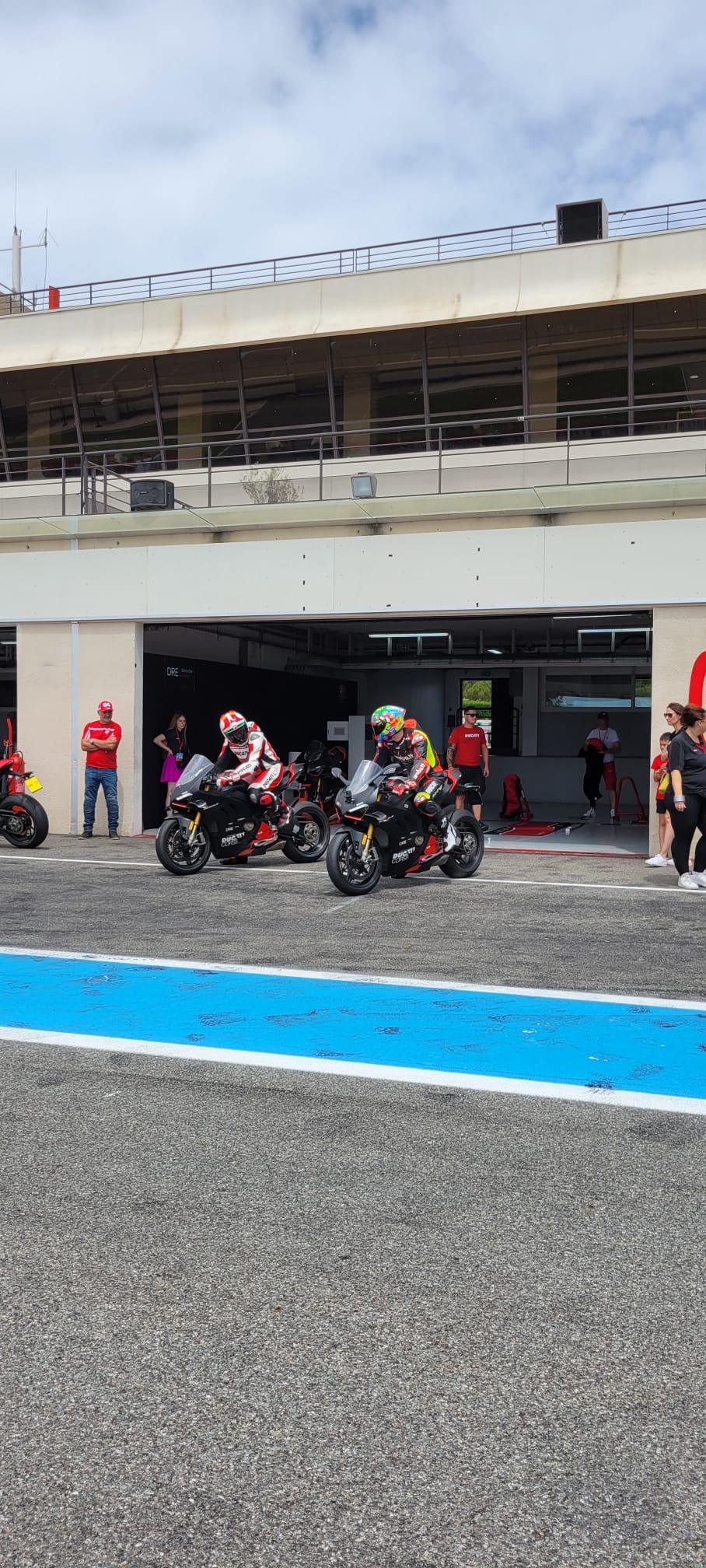 Ducati — accompagnement clients sur piste
